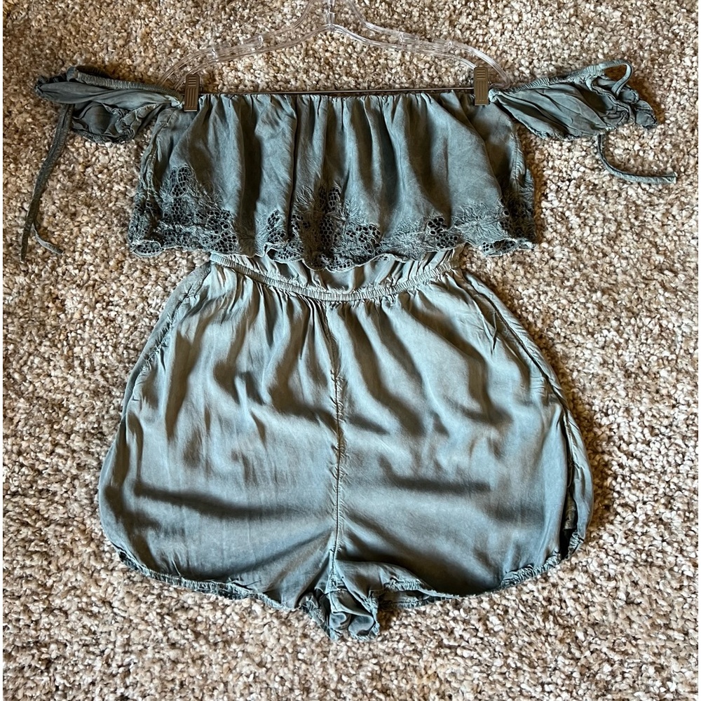 Blue/Grey Silky Romper - Picture 3 of 11